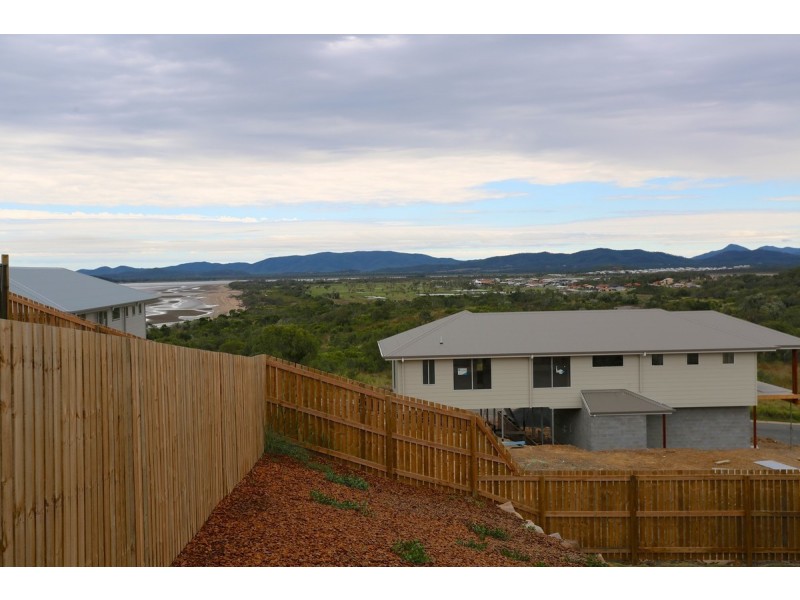 6 Ocean View Drive, Zilzie QLD 4710