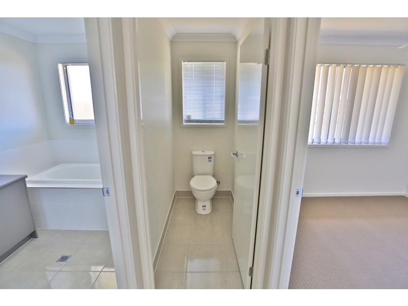 2 Barramundi Street, Mulambin QLD 4703