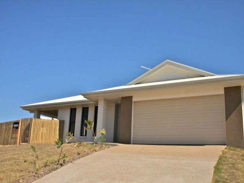 2 The Peak, Zilzie QLD 4710