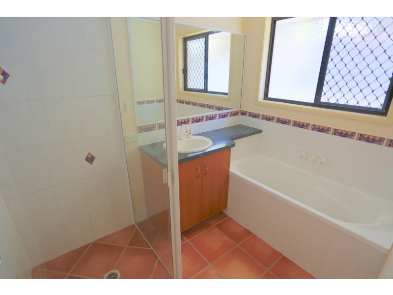 4 Monaco Drive, Zilzie QLD 4710