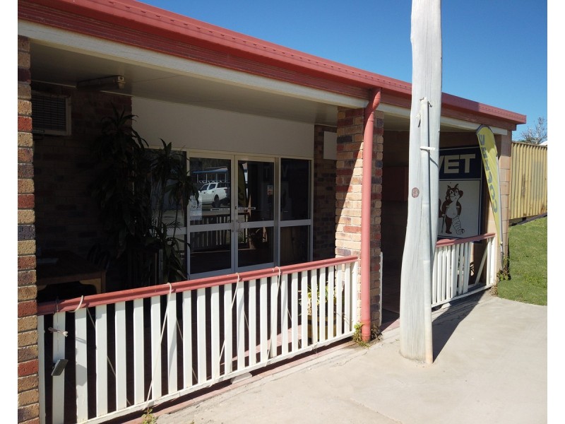 34 Pattison Street, Emu Park QLD 4710