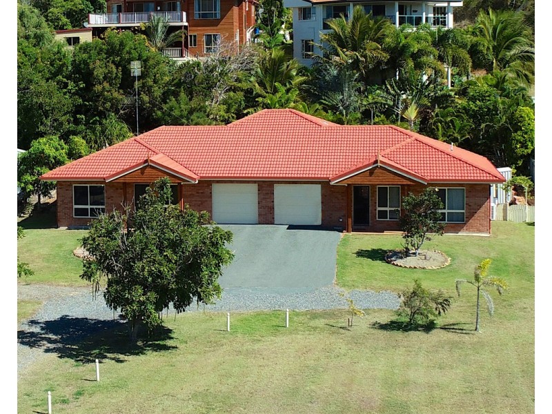 98-100 Pattison Stre Pattison Street, Emu Park QLD 4710
