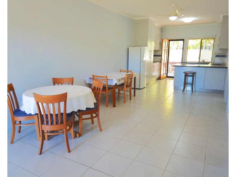98-100 Pattison Stre Pattison Street, Emu Park QLD 4710