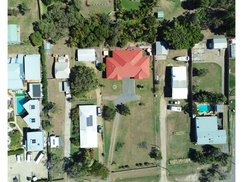 98-100 Pattison Stre Pattison Street, Emu Park QLD 4710