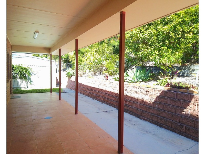 98-100 Pattison Stre Pattison Street, Emu Park QLD 4710