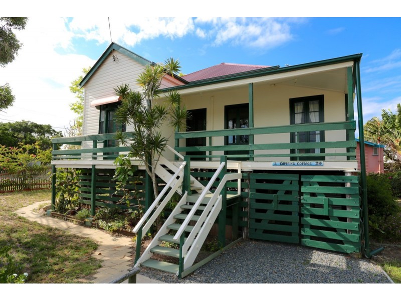 29 Kennedy Street, Emu Park QLD 4710