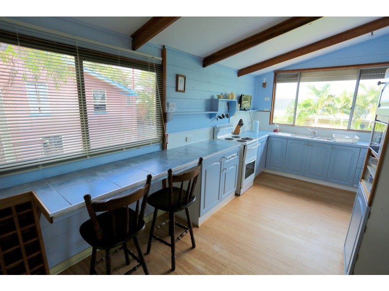 29 Kennedy Street, Emu Park QLD 4710