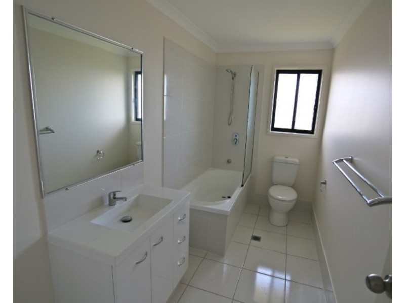 39 Eagle Heights, Zilzie QLD 4710