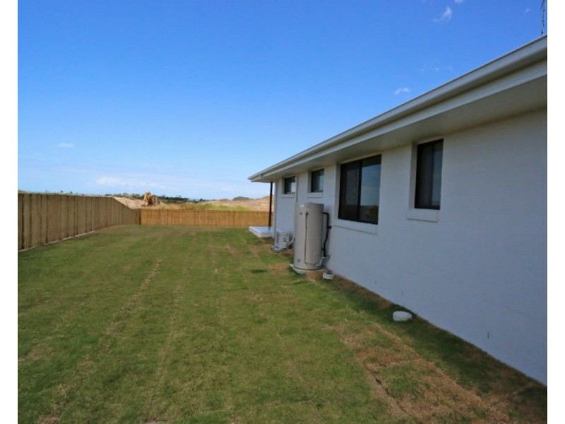 39 Eagle Heights, Zilzie QLD 4710