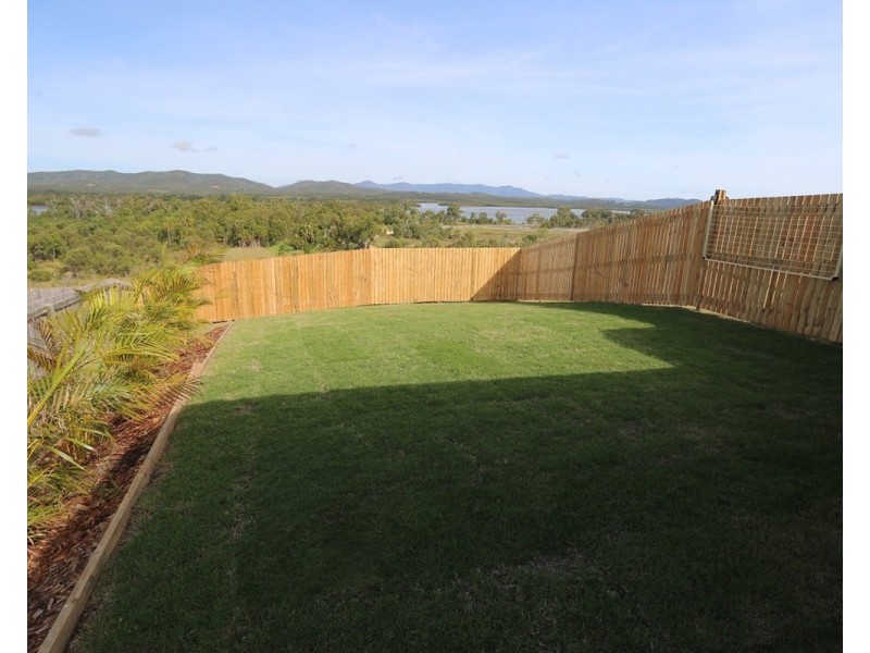 42B Falcon Crest, Zilzie QLD 4710