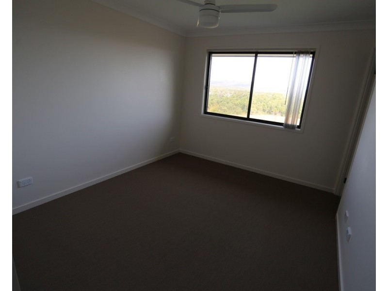 42B Falcon Crest, Zilzie QLD 4710