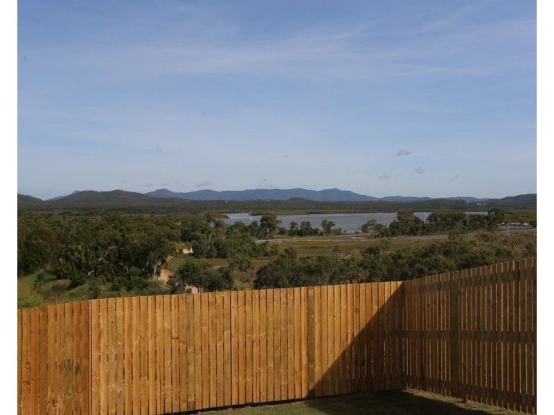 42B Falcon Crest, Zilzie QLD 4710