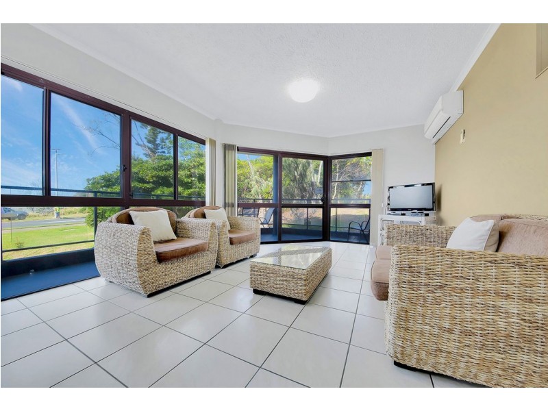 32/34-48 Vin E Jones Memorial Drive, Rosslyn QLD 4703