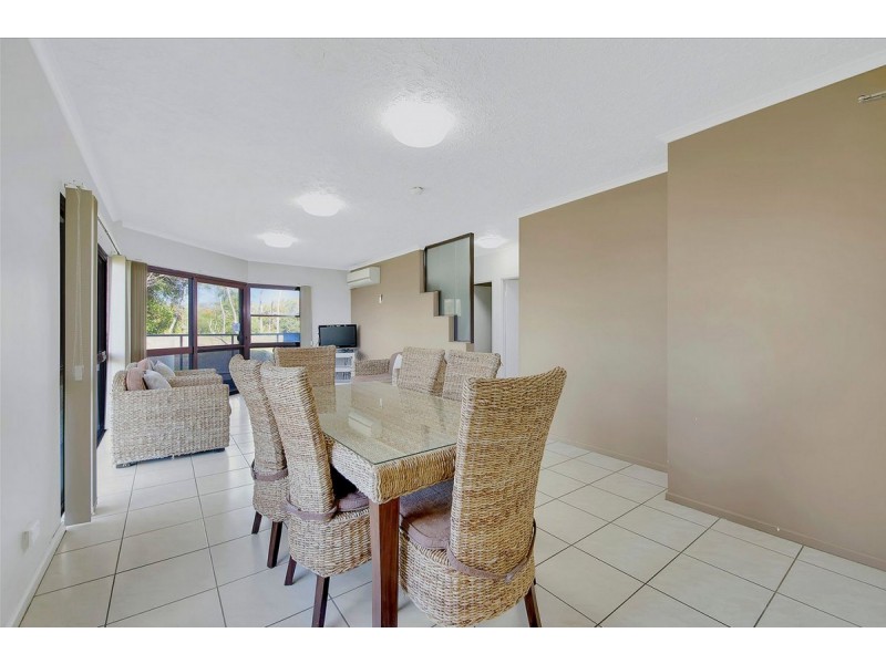 32/34-48 Vin E Jones Memorial Drive, Rosslyn QLD 4703