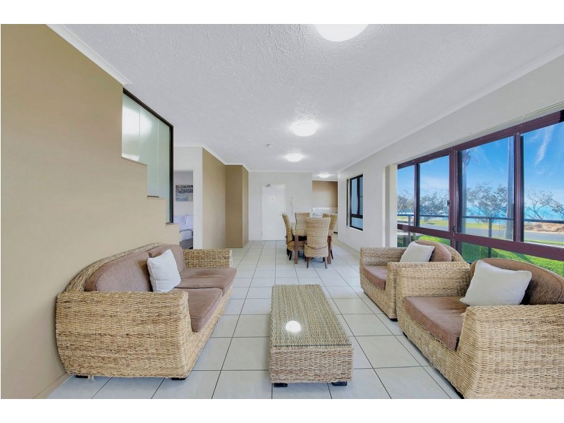 32/34-48 Vin E Jones Memorial Drive, Rosslyn QLD 4703