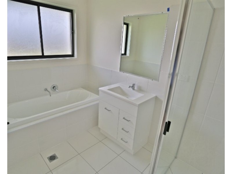 16 Waterpark Drive, Mulambin QLD 4703