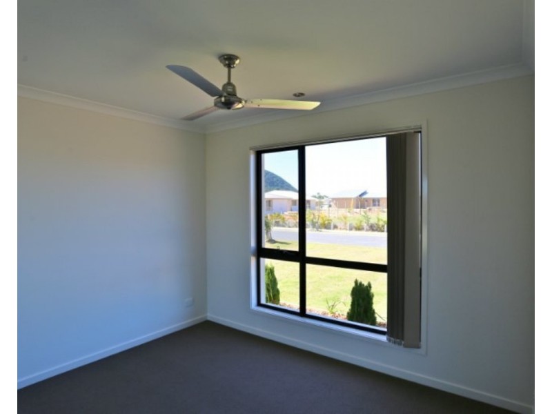 26 Beachside Circuit, Mulambin QLD 4703