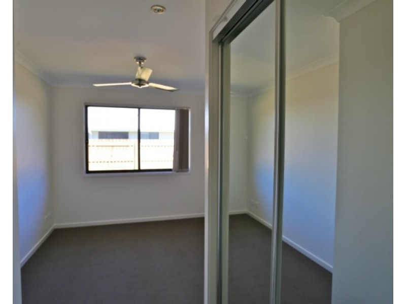 26 Beachside Circuit, Mulambin QLD 4703