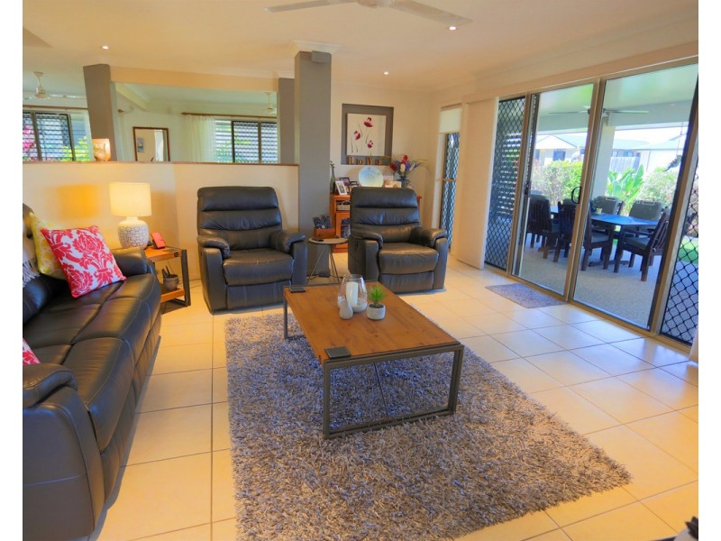 1 Nerita Avenue, Zilzie QLD 4710