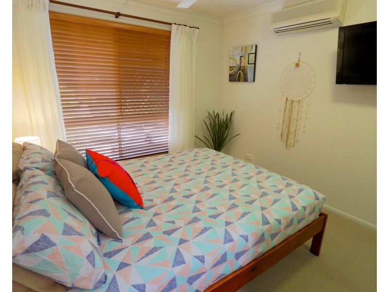1 Nerita Avenue, Zilzie QLD 4710