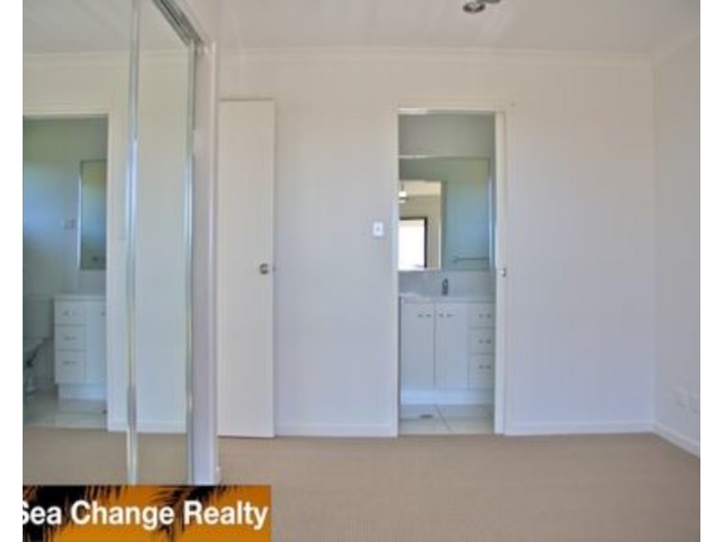 16 Timbers Beach Road, Zilzie QLD 4710