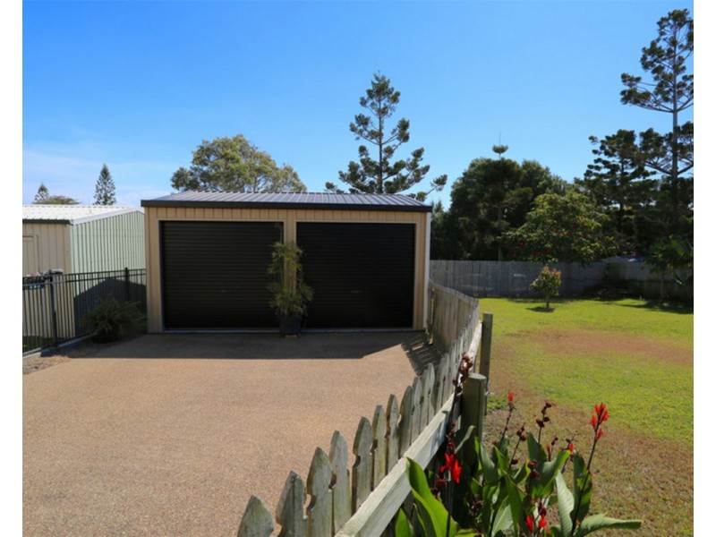14 John Street, Emu Park QLD 4710
