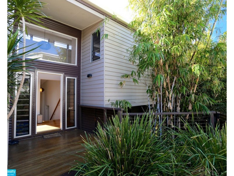 11 Hideaway Road, Zilzie QLD 4710