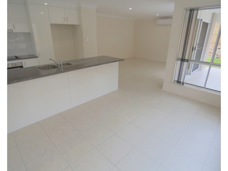 75 Cocoanut Point Drive, Zilzie QLD 4710