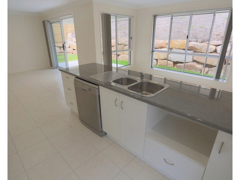 75 Cocoanut Point Drive, Zilzie QLD 4710