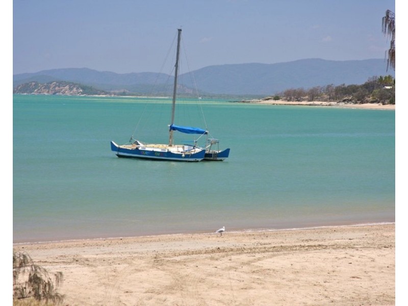 75 Cocoanut Point Drive, Zilzie QLD 4710