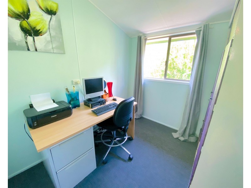 7 Cemetery Road, Cawarral QLD 4702