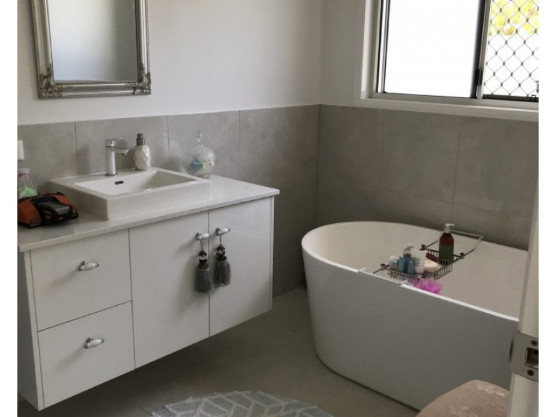 5 Timaru Place, Emu Park QLD 4710