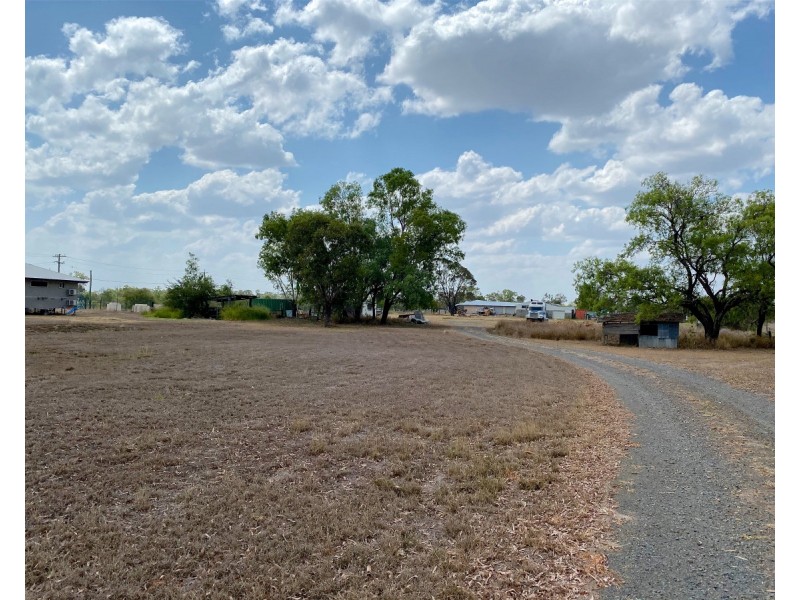 71 Farm Street, Kawana QLD 4701