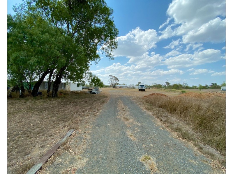 71 Farm Street, Kawana QLD 4701