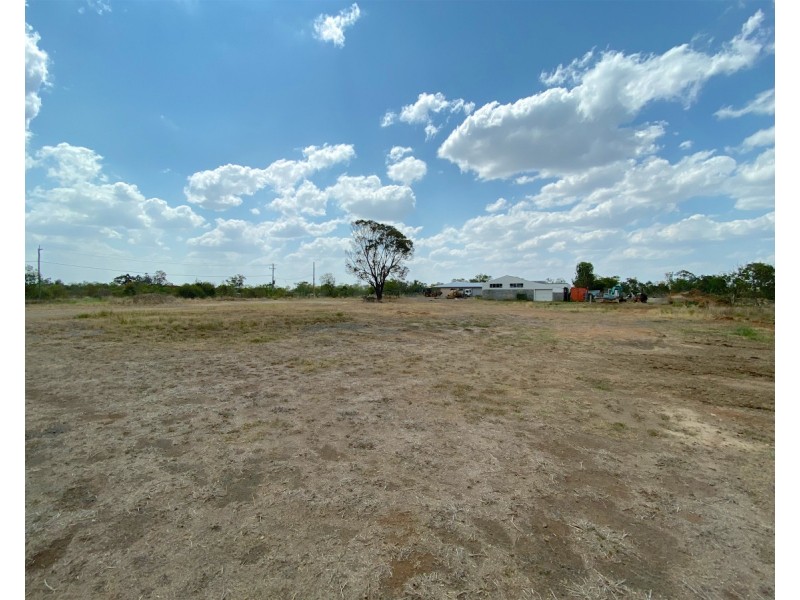 71 Farm Street, Kawana QLD 4701