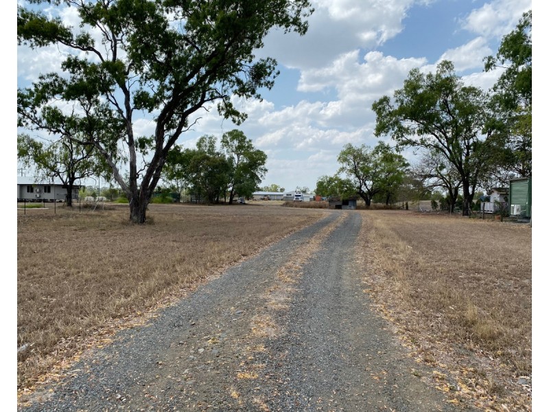 71 Farm Street, Kawana QLD 4701