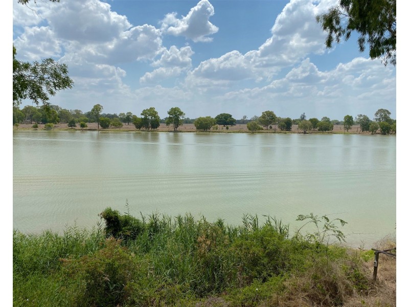 71 Farm Street, Kawana QLD 4701