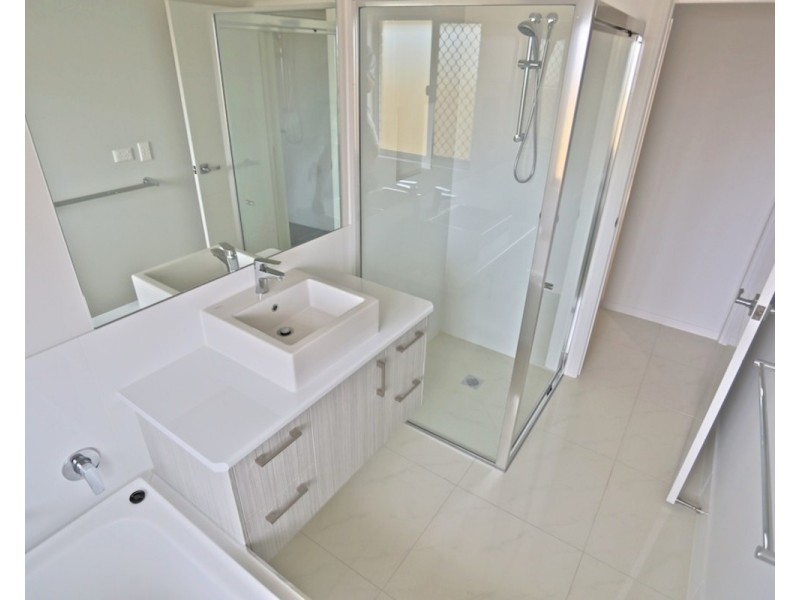 11 Hoop Avenue, Yeppoon QLD 4703