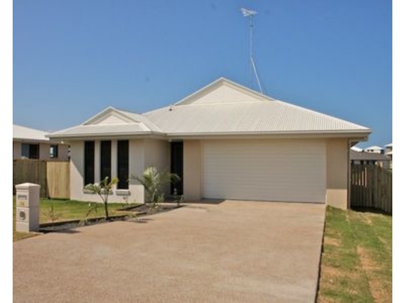14 Falcon Crest, Zilzie QLD 4710