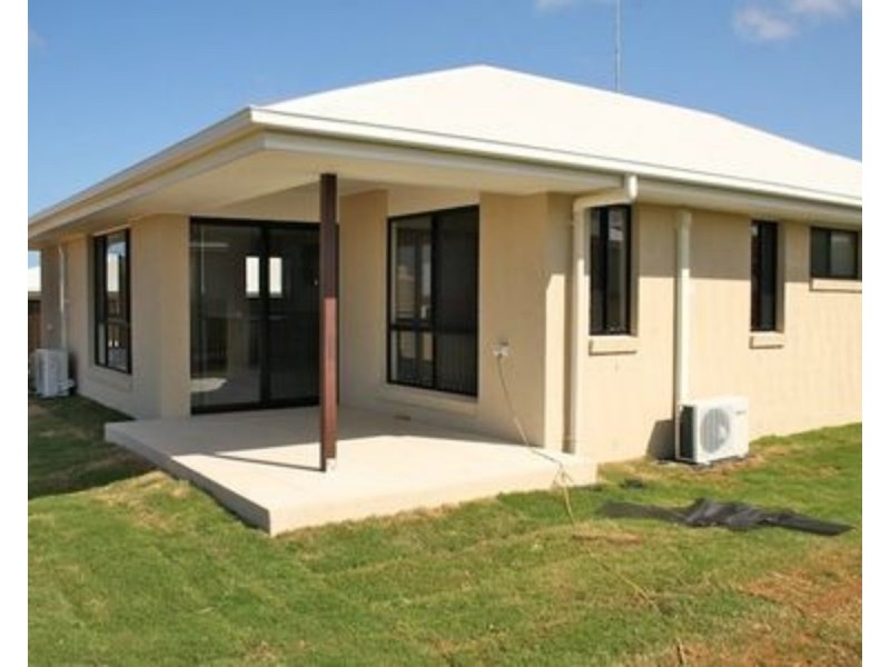 14 Falcon Crest, Zilzie QLD 4710