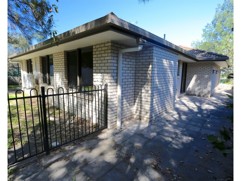 14 Felix Street, Cawarral QLD 4702