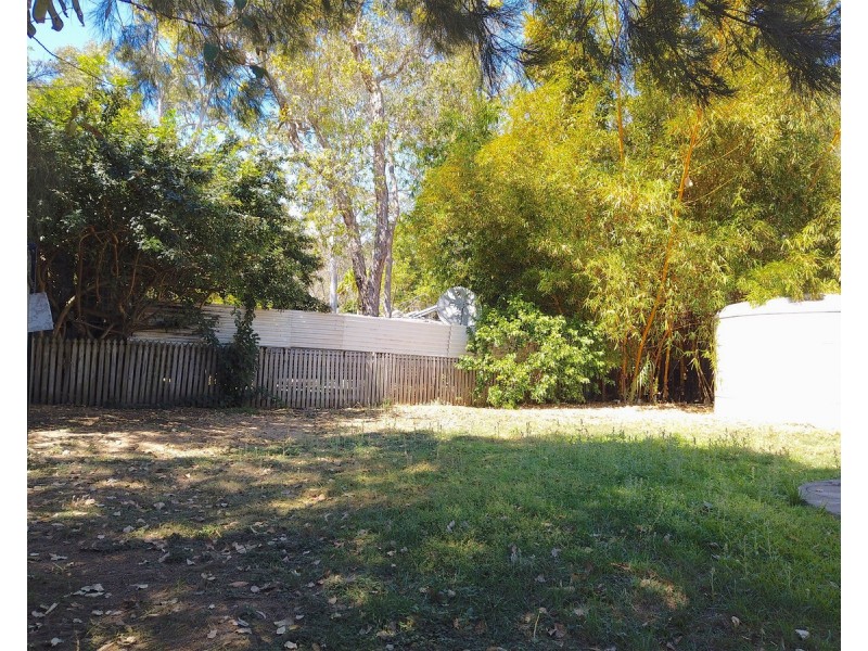 14 Felix Street, Cawarral QLD 4702