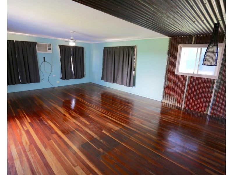 19 Horrie Twiner, Keppel Sands QLD 4702