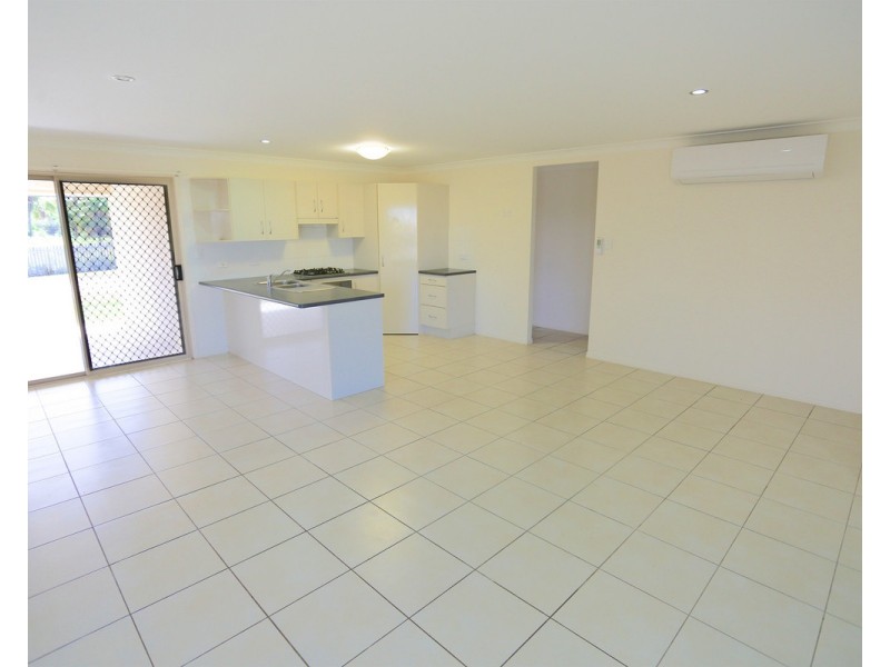 50 Amalfi Drive, Zilzie QLD 4710