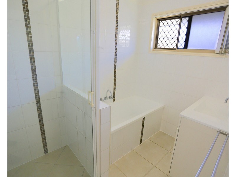 50 Amalfi Drive, Zilzie QLD 4710