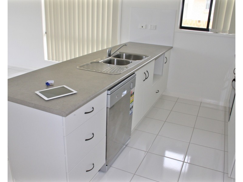 28 The Ridge Way, Emu Park QLD 4710