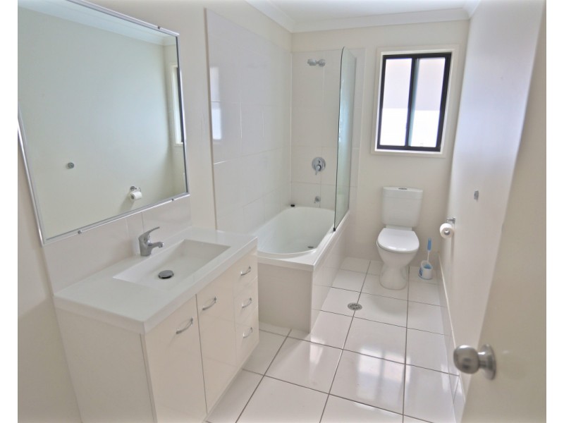 28 The Ridge Way, Emu Park QLD 4710