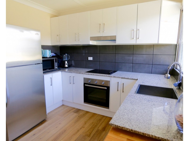 28 Wood Street, Emu Park QLD 4710