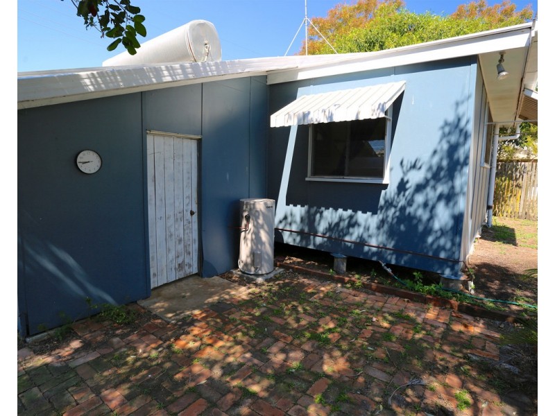 6 Camellia Street, Kinka Beach QLD 4703