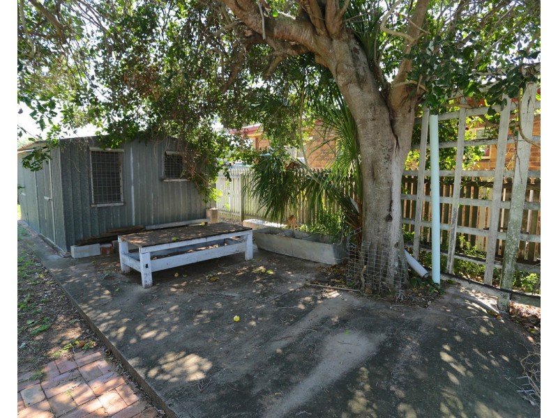 6 Camellia Street, Kinka Beach QLD 4703